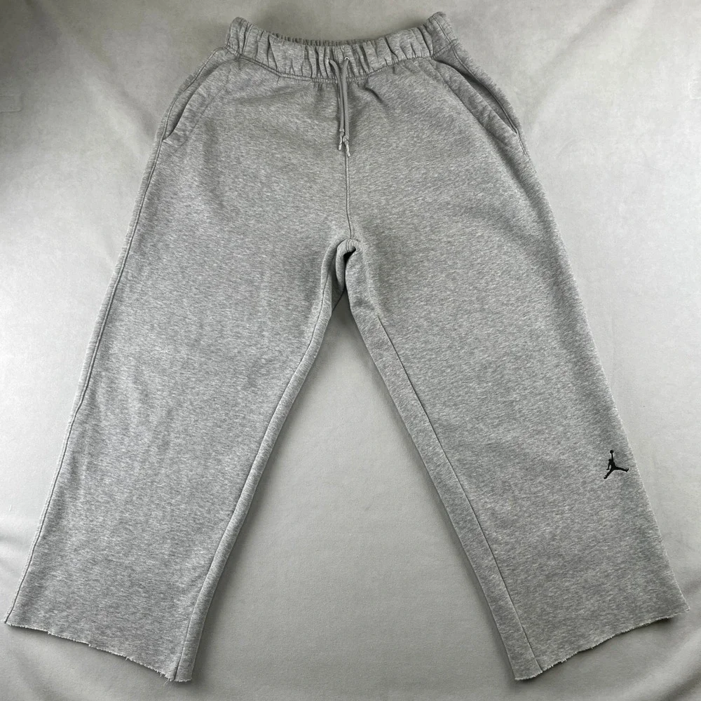 Jordan‎ Nike Men Gray Sweatpants Elastic Waist Lounge Relaxed Joggers Raw Hem M